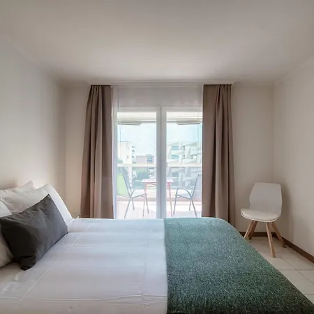 Minusio Apartment By Quokka 360 - Bright And Modern Flat With Balcony Exterior photo